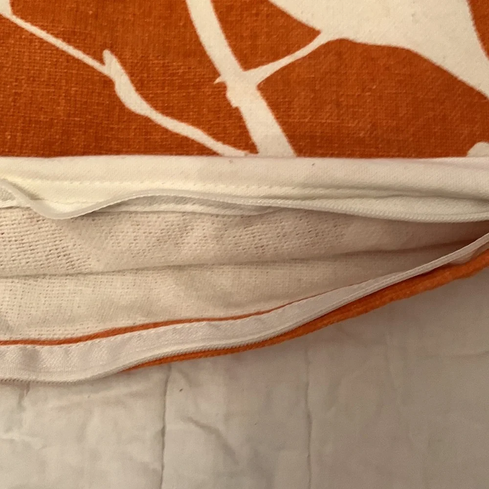 Decorative Bird Design Pillow cover
